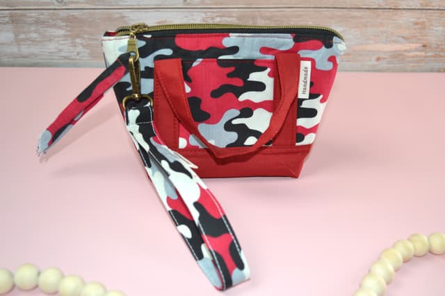 Crimson Camo Mini Tote Pouch 